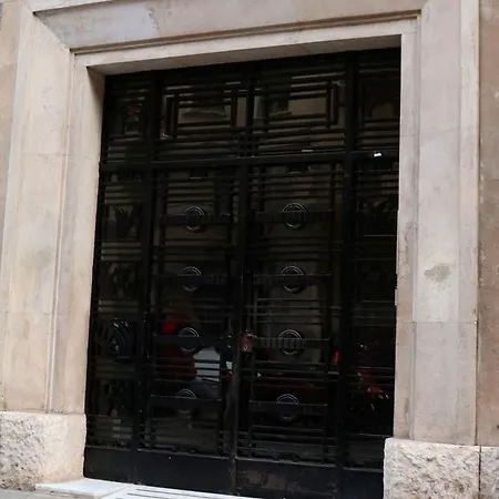 Appartamento Apartamento Hola Bcn *
